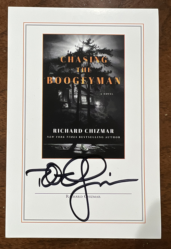 Richard Chizmar on X: GIVEAWAY TIME: I'll pick one lucky random winner  this Sunday night and send them a free signed Stephen King book. All you  have to do is Follow and